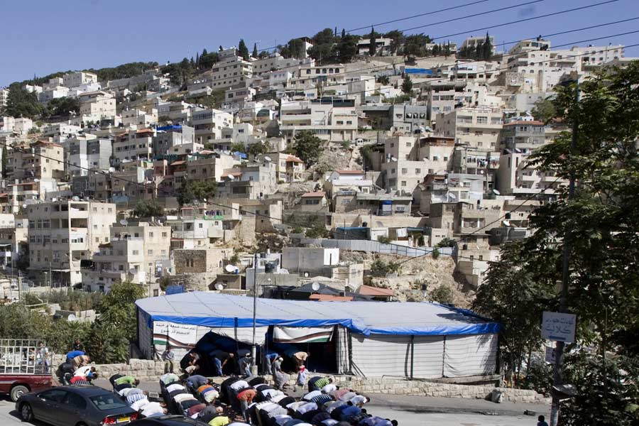 Causes for Growing Poverty in East Jerusalem Debated