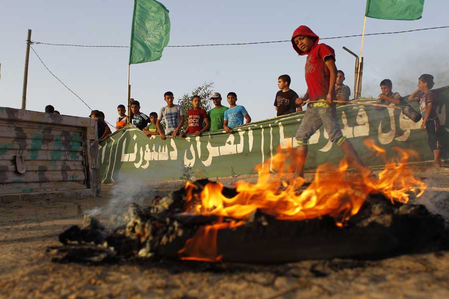 Hamas Summer Camps Aims to Train 25,000 in Weapons, Fighting