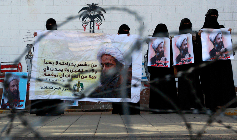 Religious Minorities in Iran and Saudi Arabia Feel Weight of States’ Rivalry