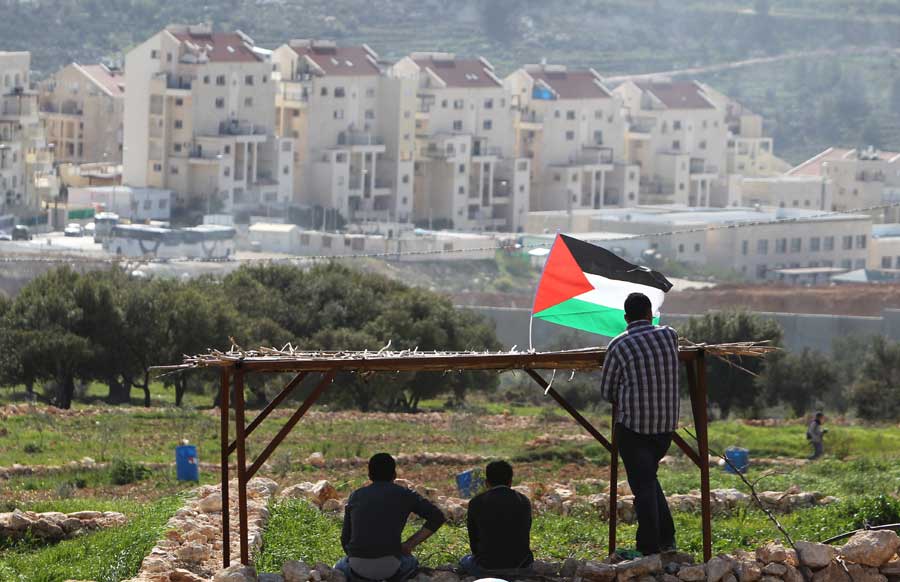 Israel Approves Plan to Grant Palestinians 700 Building Permits in West Bank