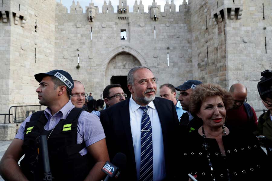Israeli Defense Minister Declares “Carrot and Stick” Policy vs. Palestinians