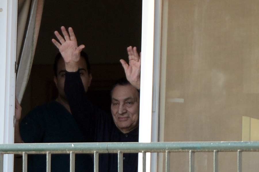 Egypt’s Mubarak Acquitted But Remains in Military Hospital