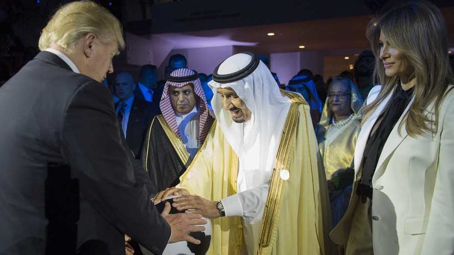 Trump Organization, Saudi Developer Sign Deal for $4B Omani Project