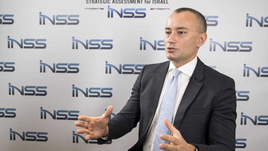 US-Backed Board of Peace Effort Advances as Diplomat Mladenov Meets Palestinian Authority VP 