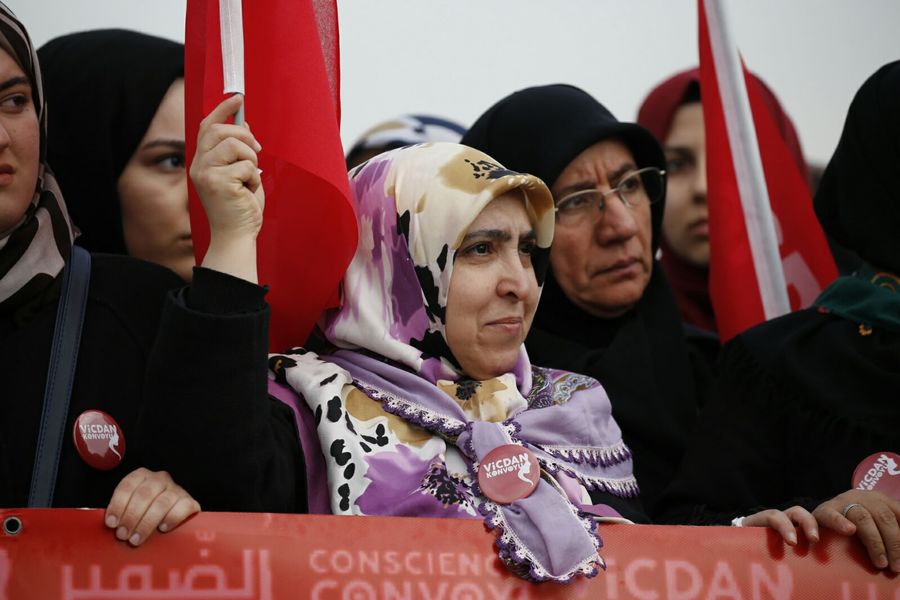 Marking Their Territory: Women’s ‘Conscience Convoy’ Heads To Syrian Border