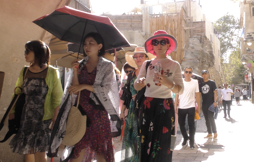 Chinese Tourism To Israel Rebounds After Steep Decline (with VIDEO)