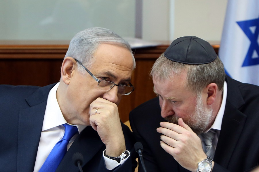 Israeli A-G Threatens PM over Pre-indictment Hearing