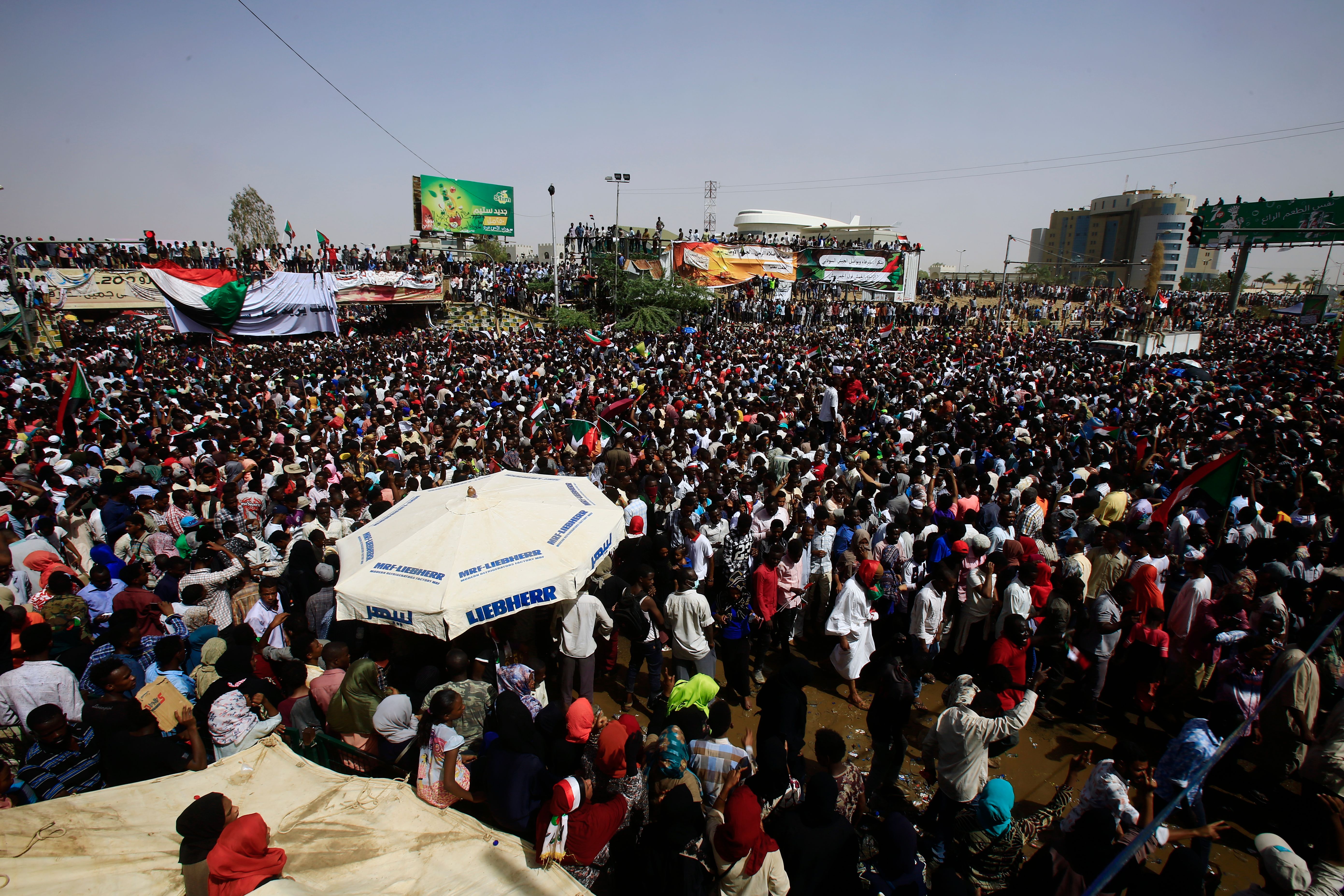 Sudanese Protestors Establish ‘Socialist State’ Outside Army Headquarters