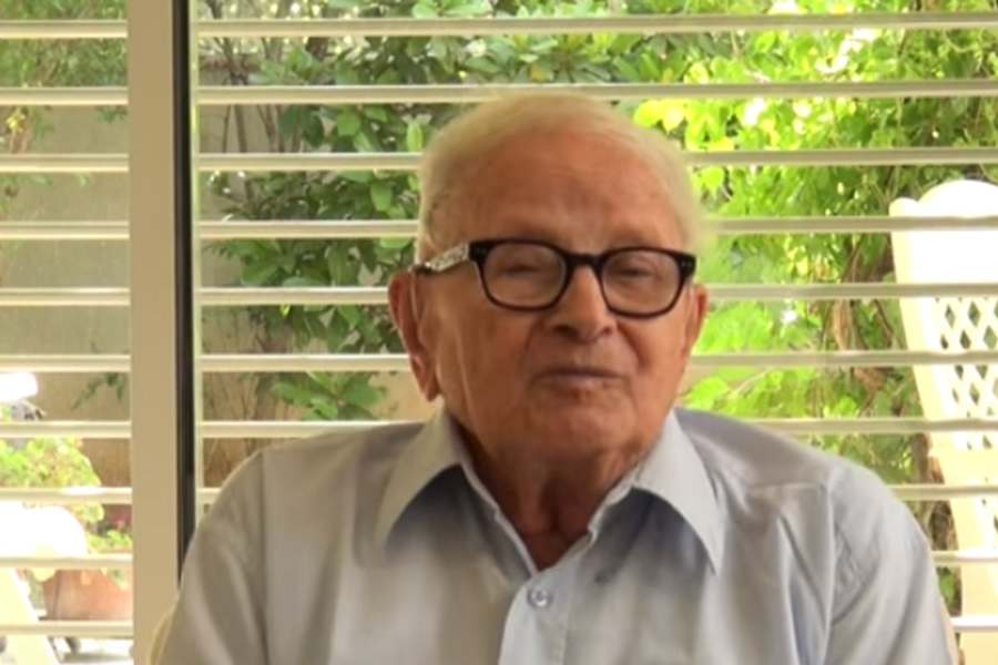 Israeli Spy Who Captured Holocaust Architect Eichmann Dies At 92
