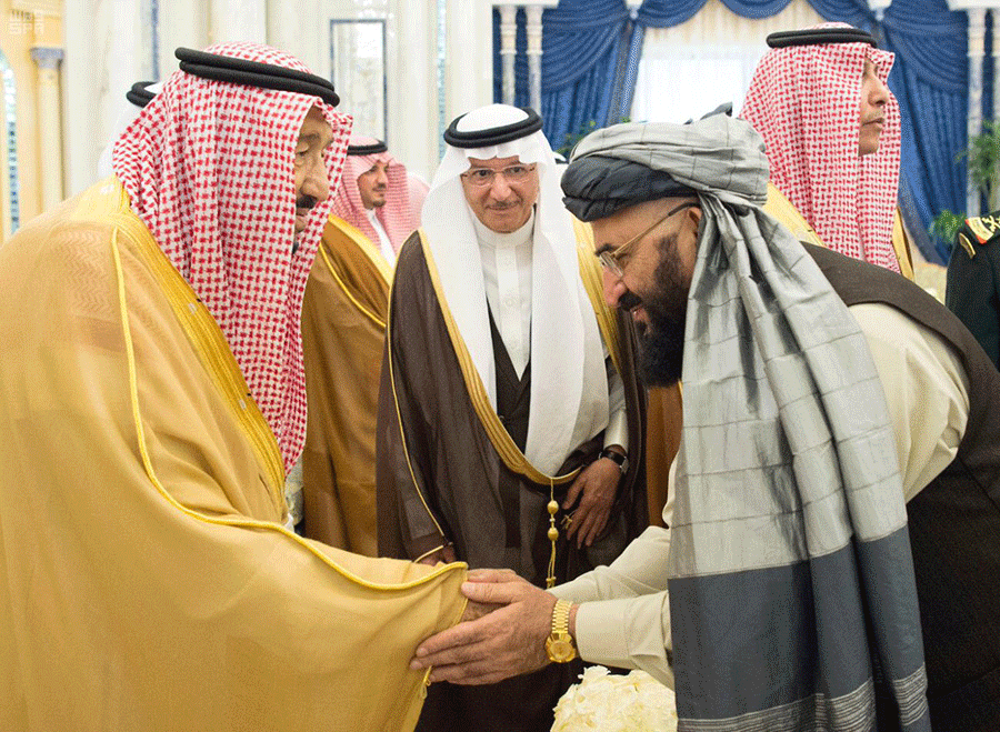 Saudi Ministers Visit Iraq while Their King Visits Bahrain