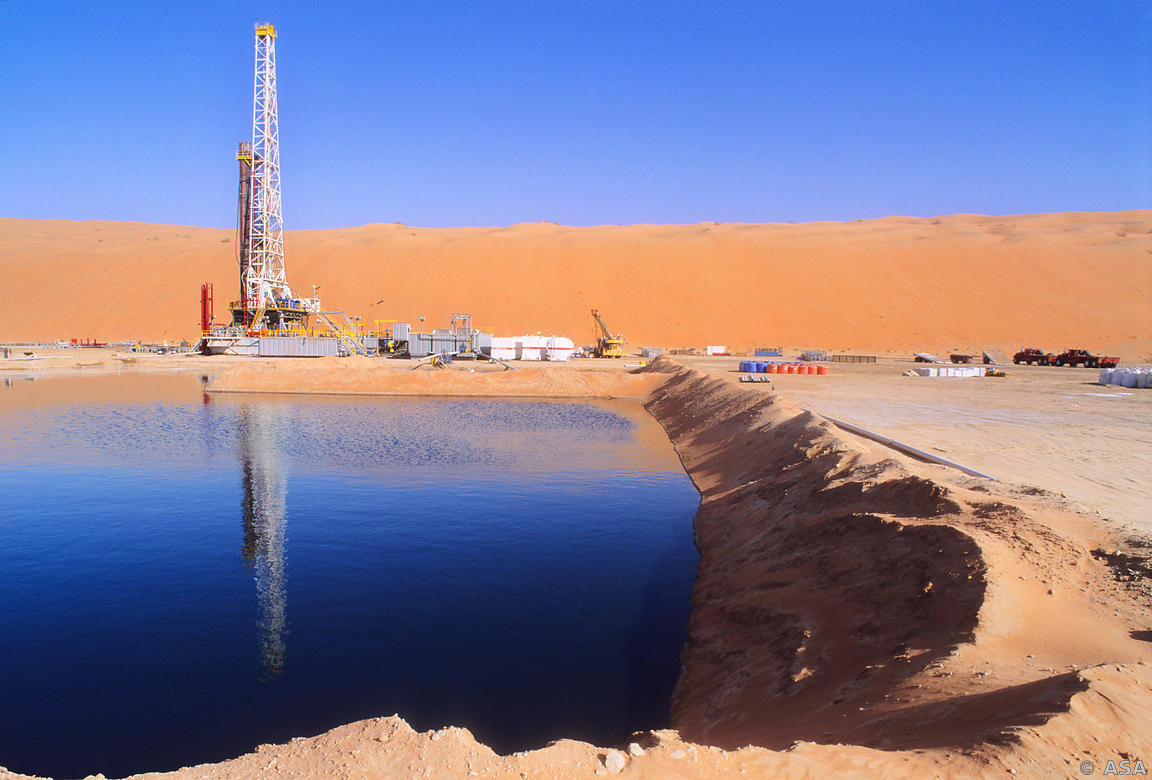 Saudi Arabia To Cut Oil Output In Bid To Force Price Increase