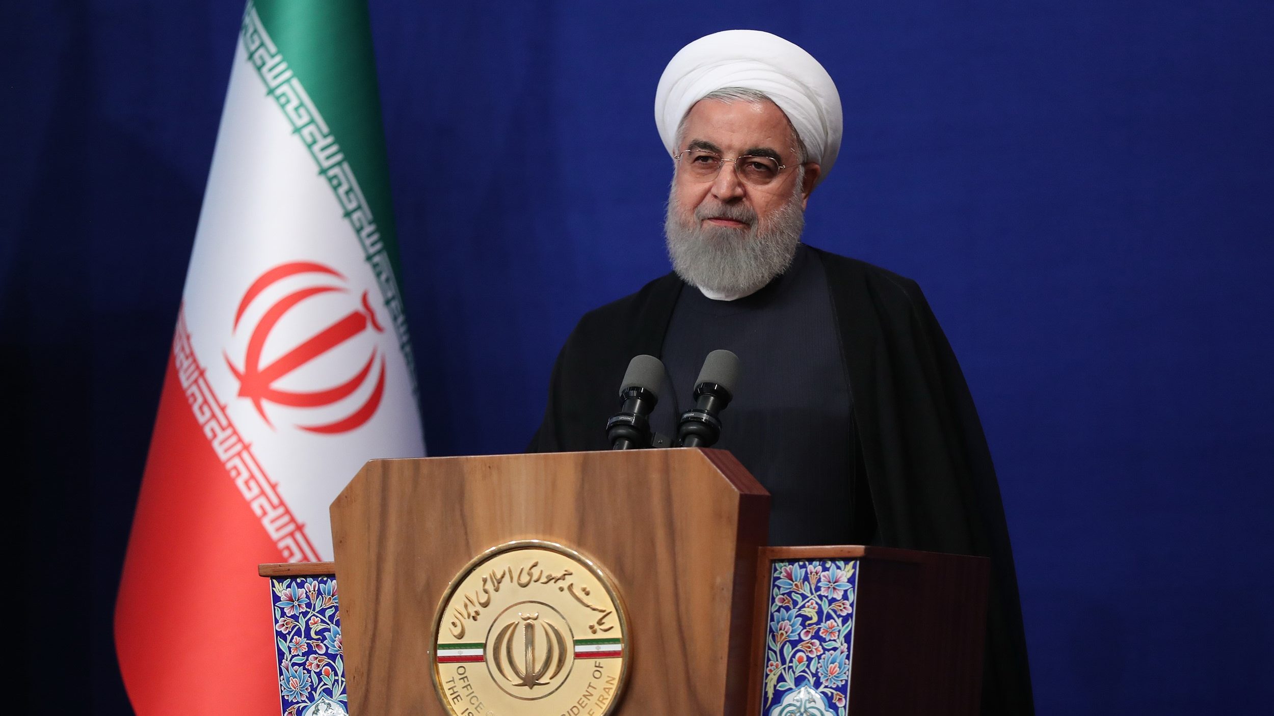 Rouhani Talks of Nuclear Referendum, Iraqi FM Offers to Mediate Calm