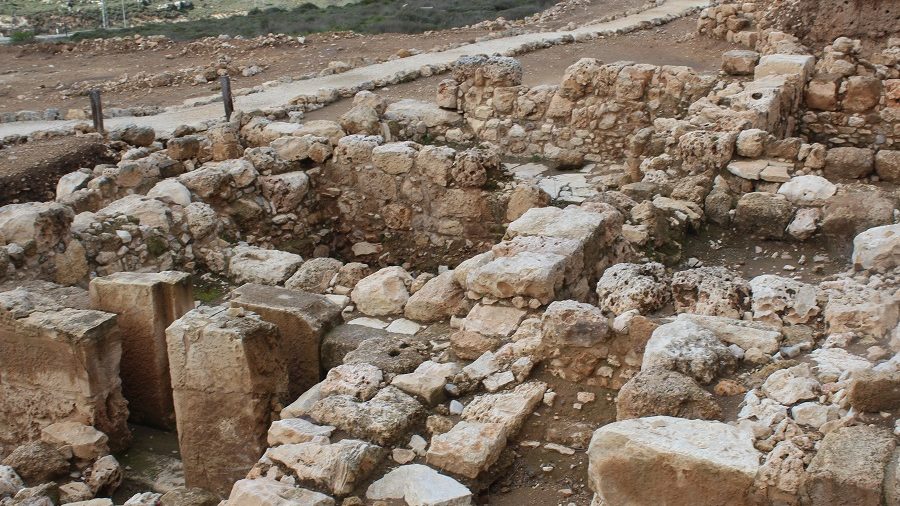 Palestinian Authority: Israeli Archaeological Digs in West Bank a ‘Crime’
