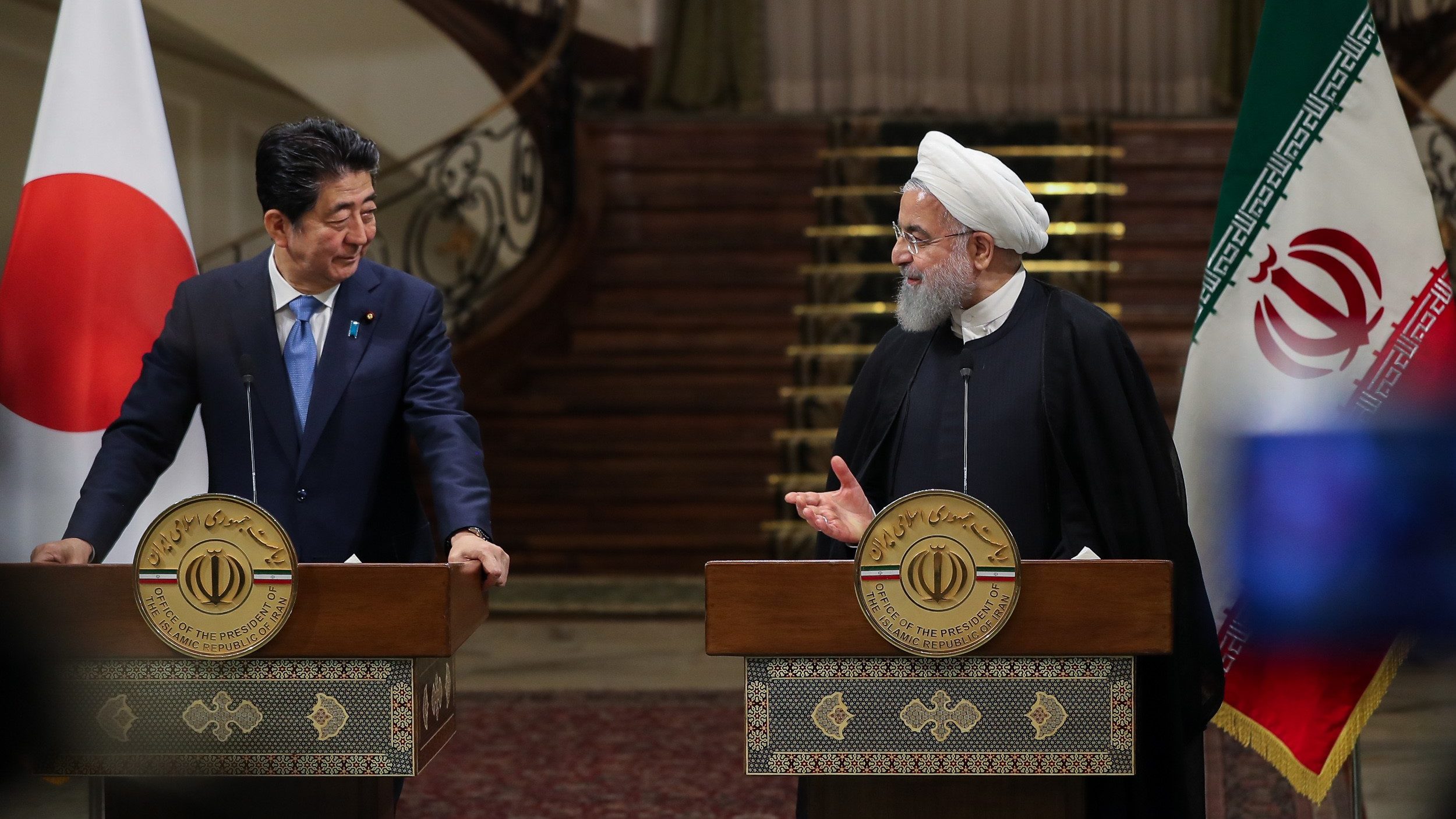 Japan PM says Khamenei Assured Him: No Intent to Make, Use Nukes