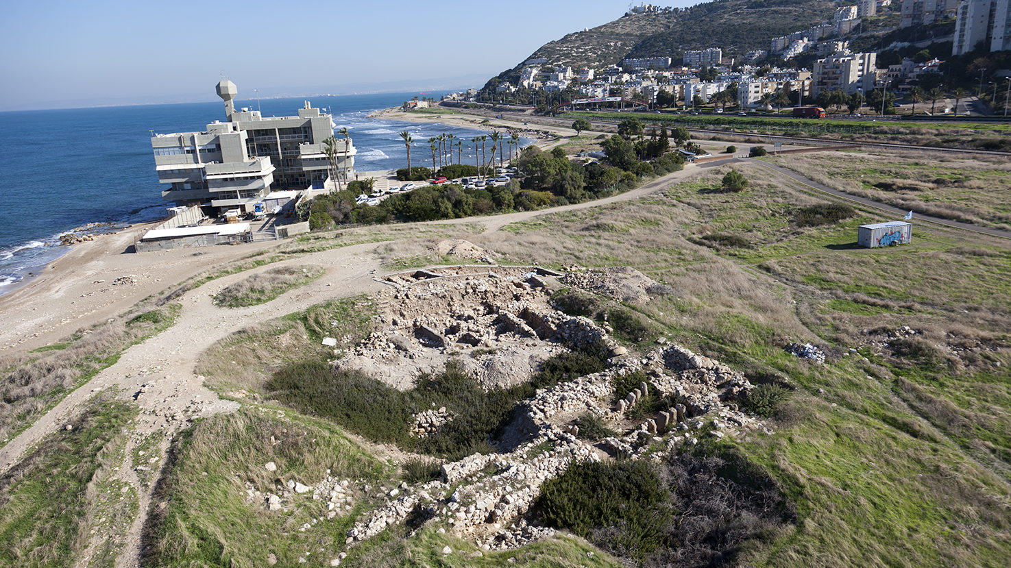 Ancient Pottery Indicates Site Where Phoenicians Prepared Rare Color