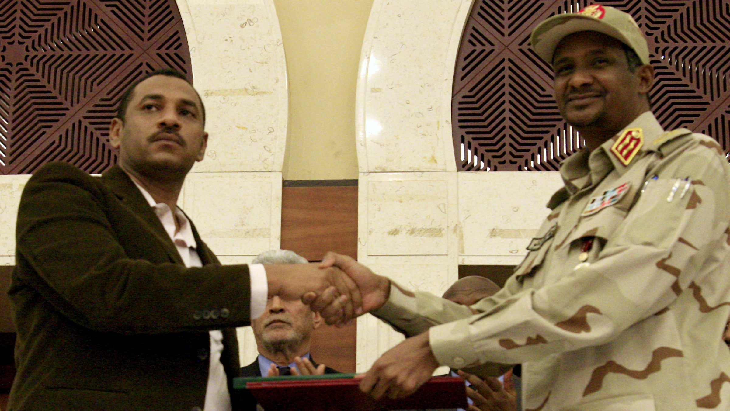 Sudan’s Military Alliance, Opposition Sign Power-Sharing Deal