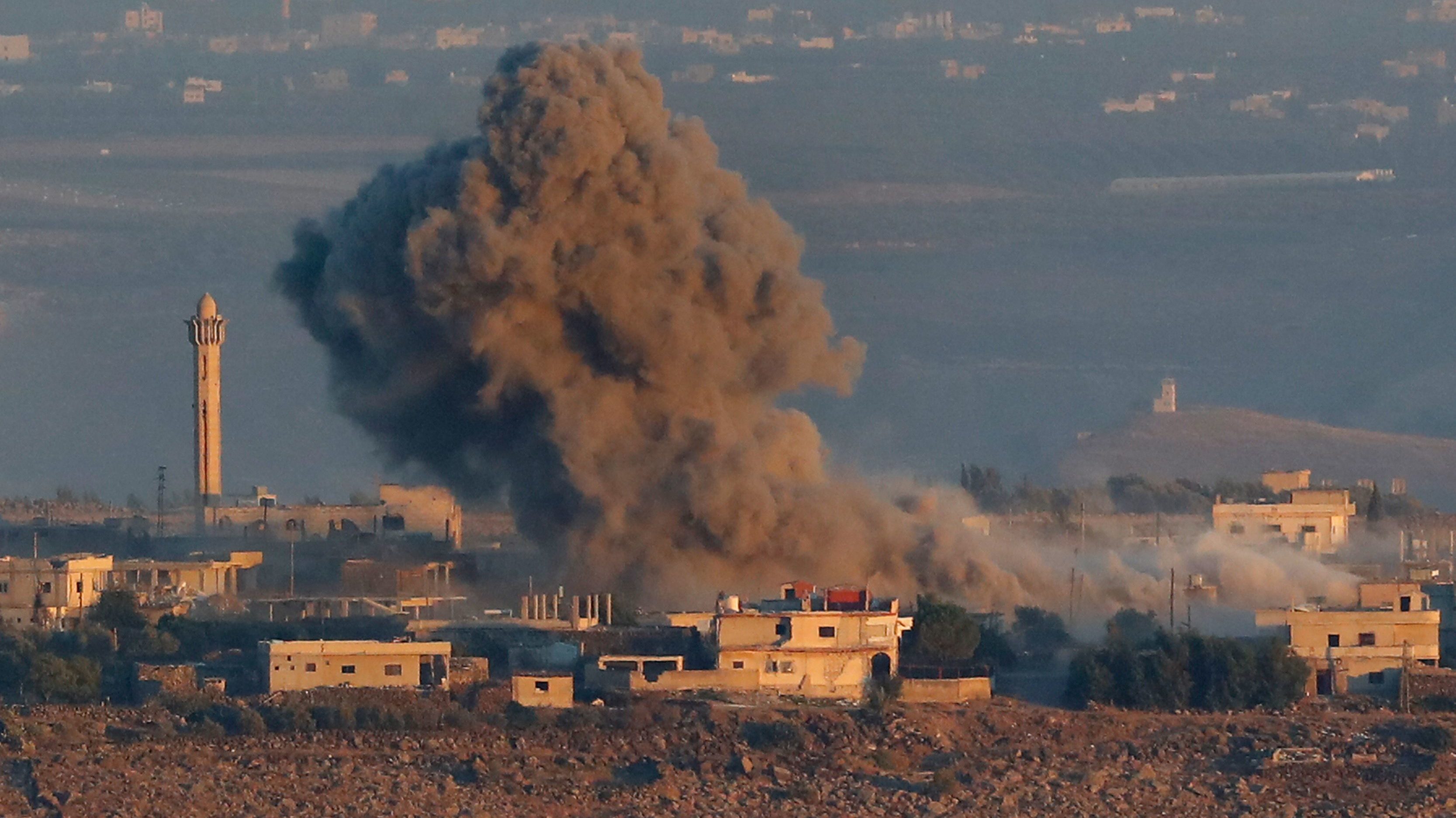 Syria Says Israeli Missiles Strike Suburb near Border