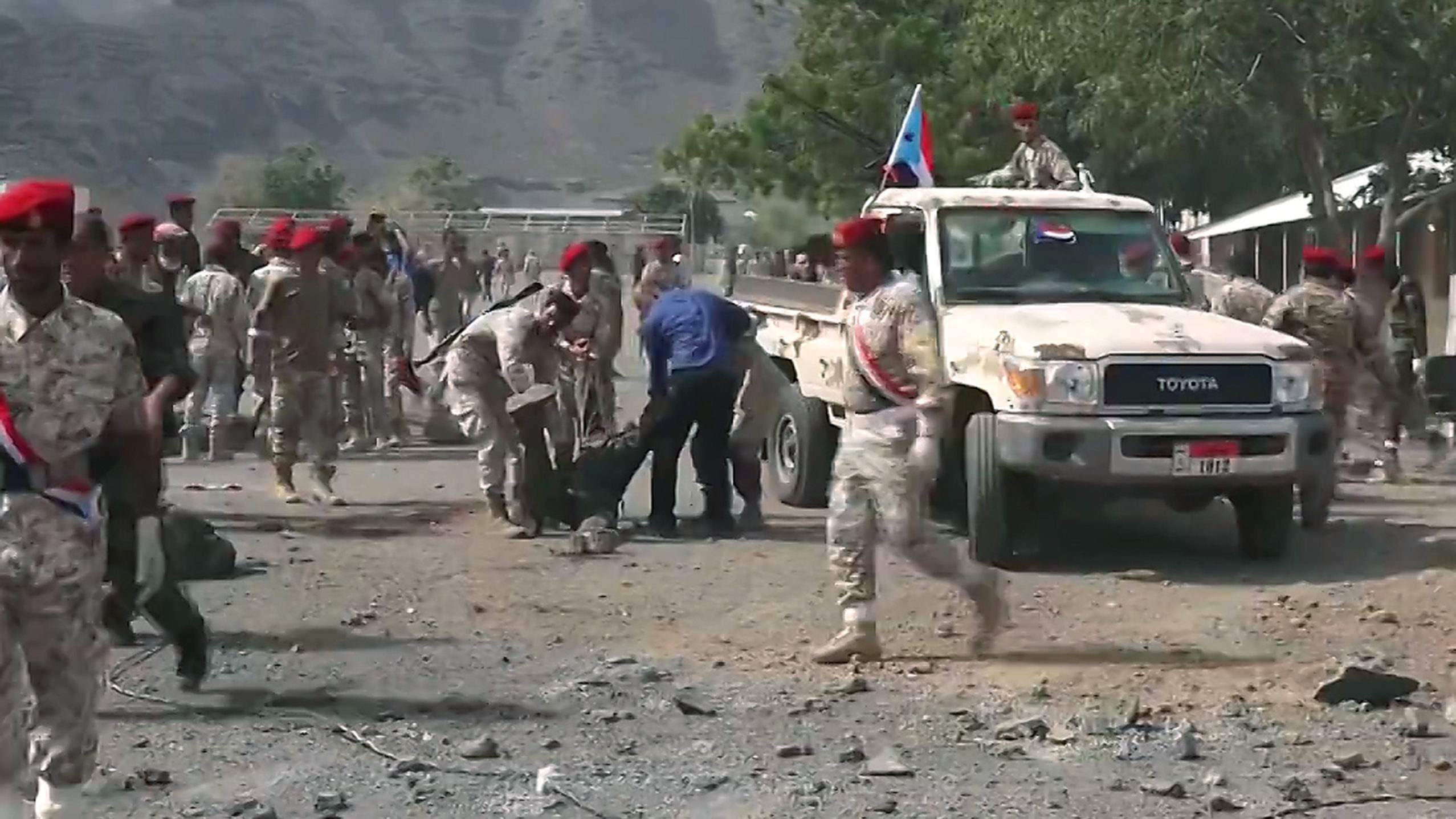 Yemeni Separatists Take Over Port City of Aden (with AUDIO)