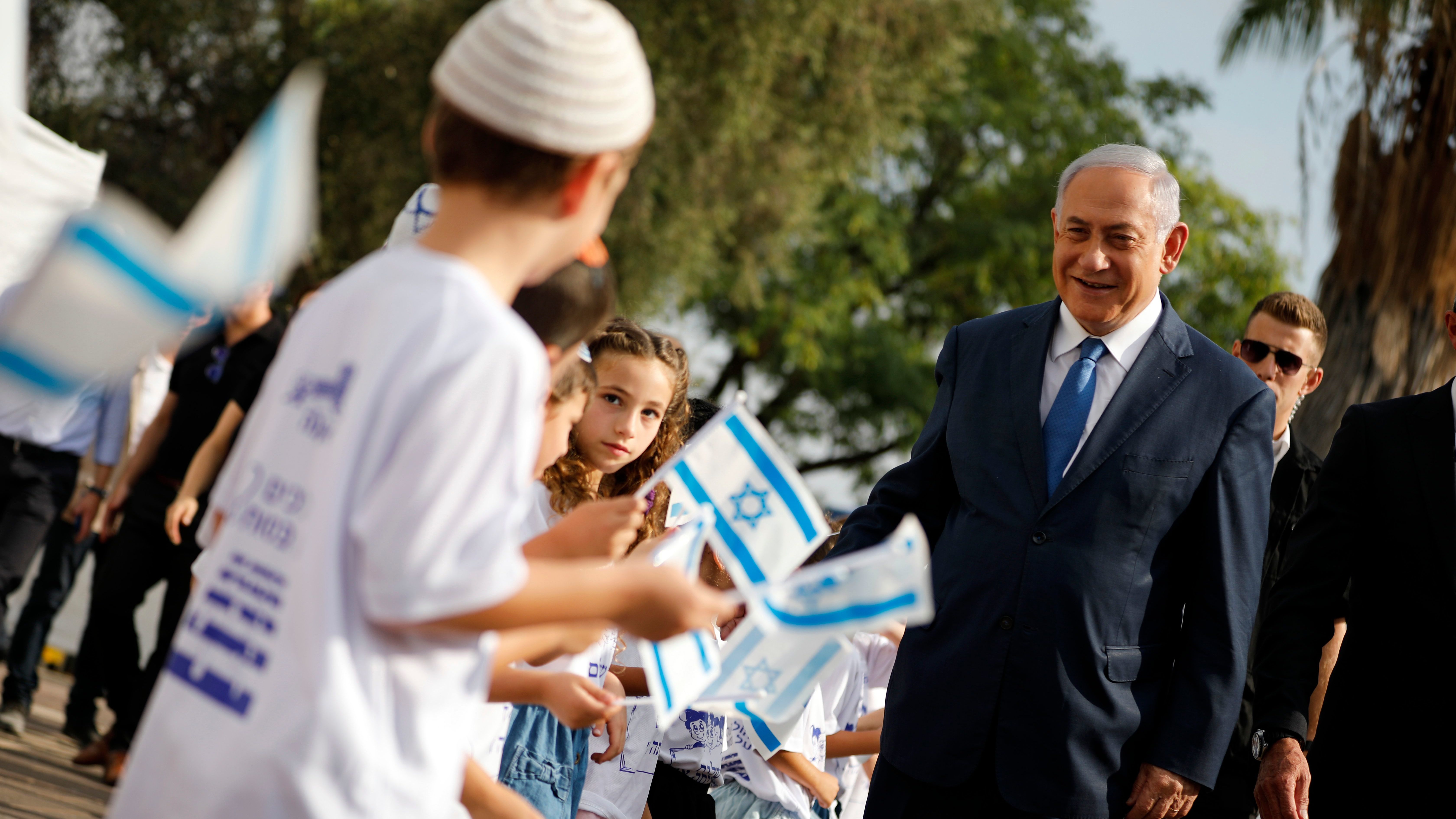 Netanyahu Tells Israelis Living in West Bank He’ll Annex Settlements