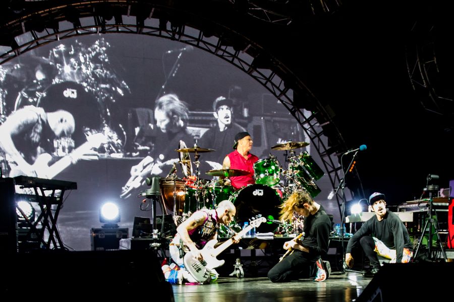 Red Hot Chili Peppers to Perform First-ever UAE Concert