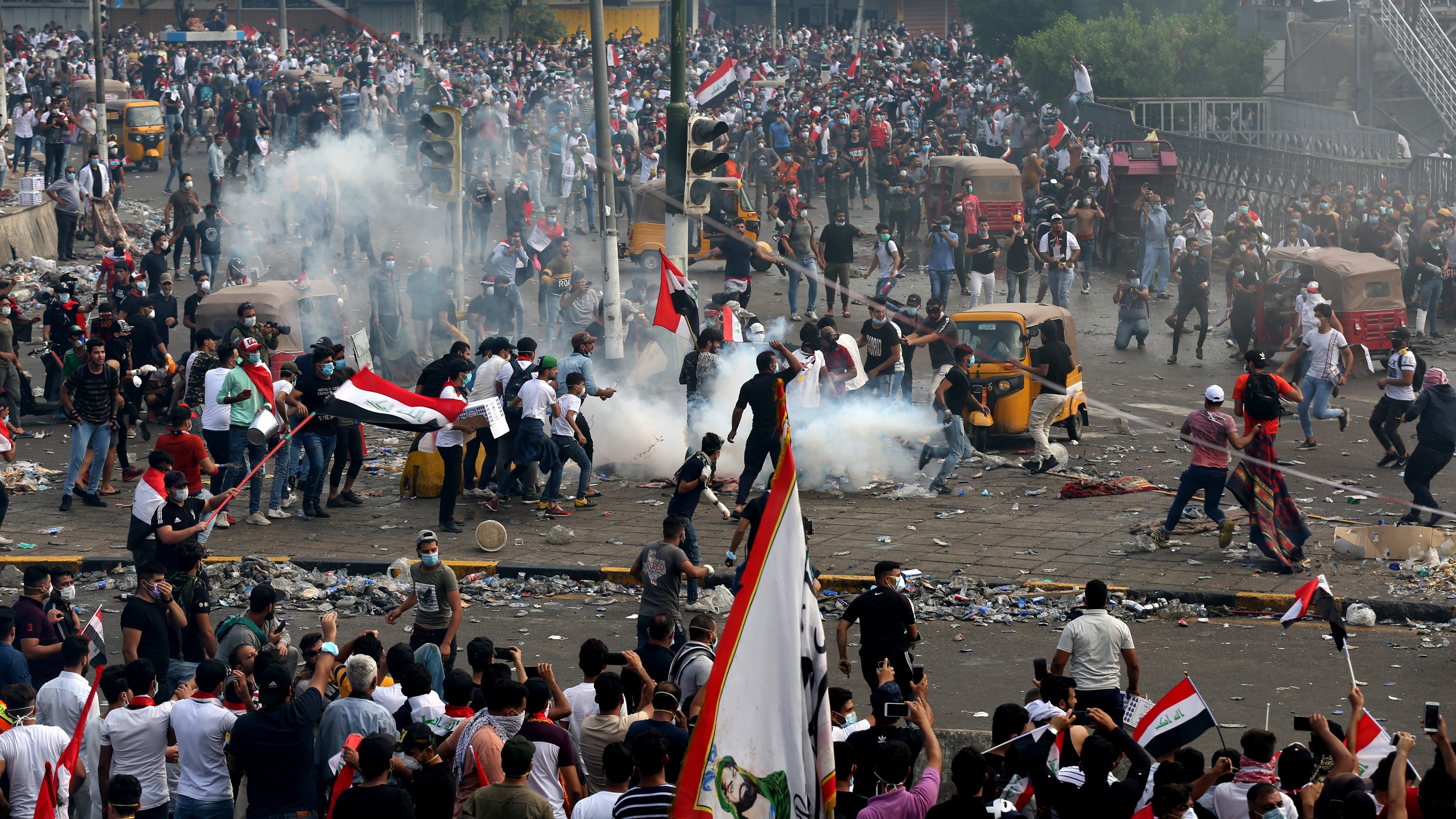 Iraqi Demonstrations Grow Even Larger but Violence Suppressed