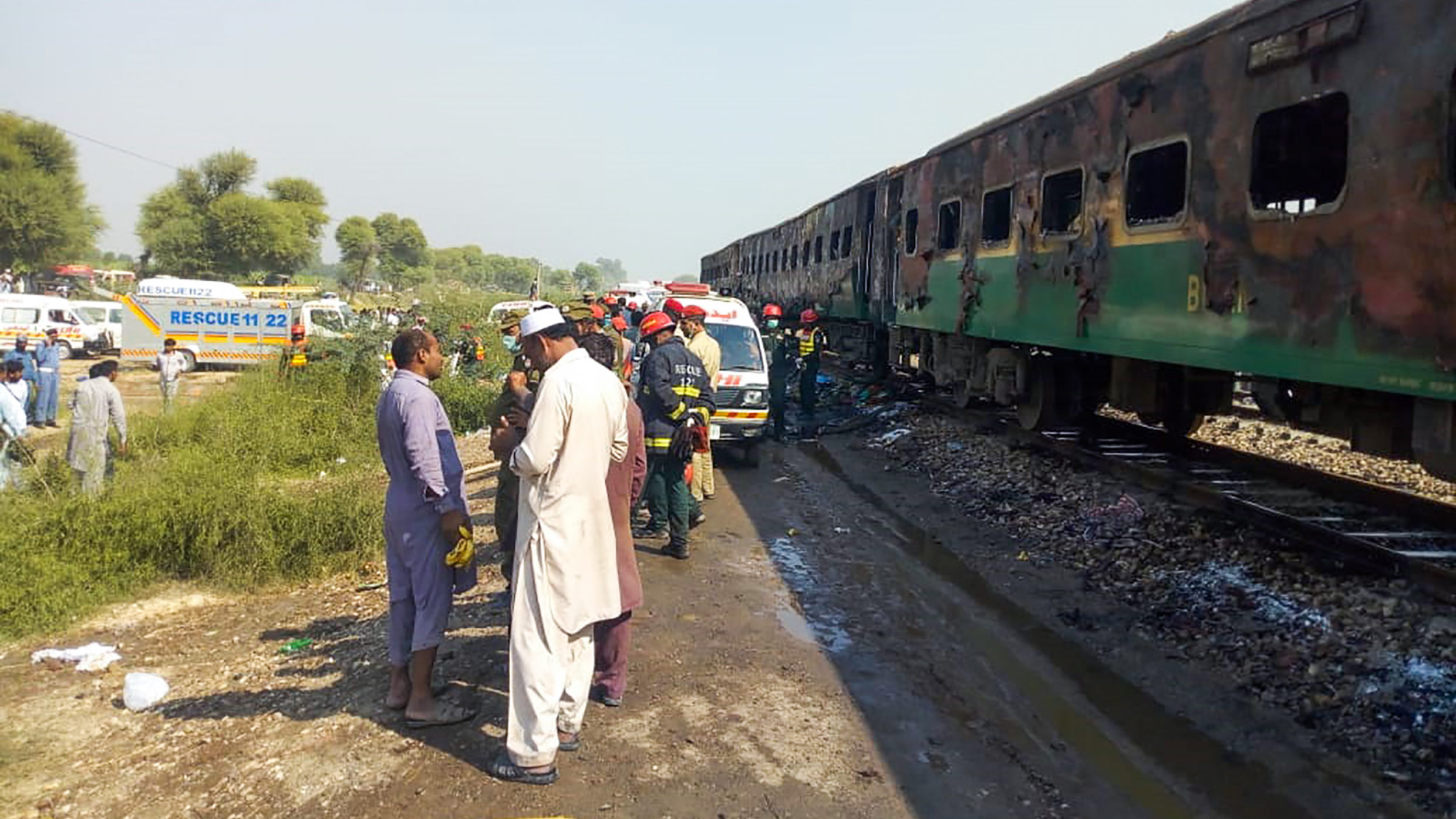 At least 74 dead in Pakistan train fire