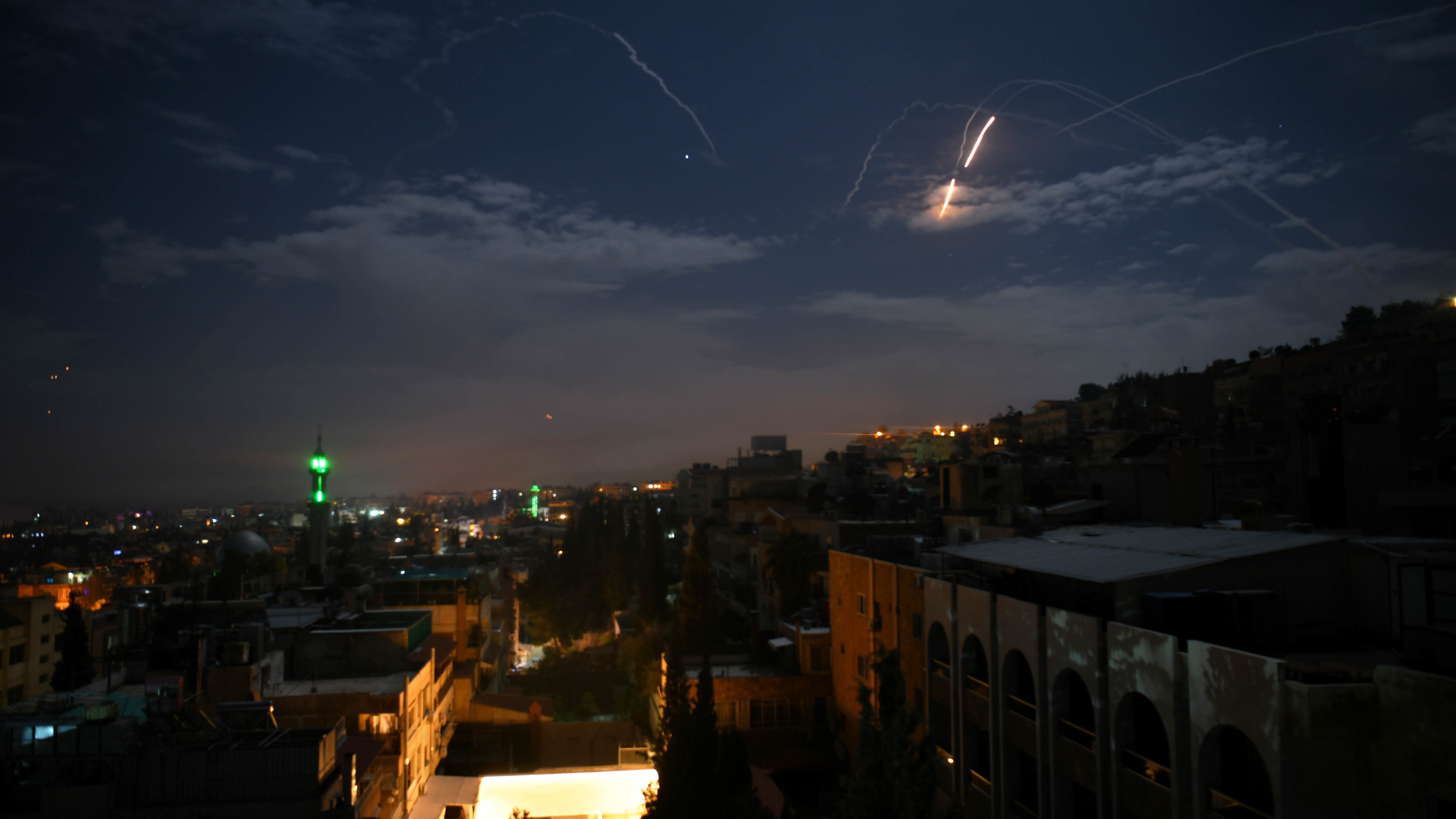 Dozens of Airstrikes Launched by Israel on Iranian, Syrian Military Targets in Damascus