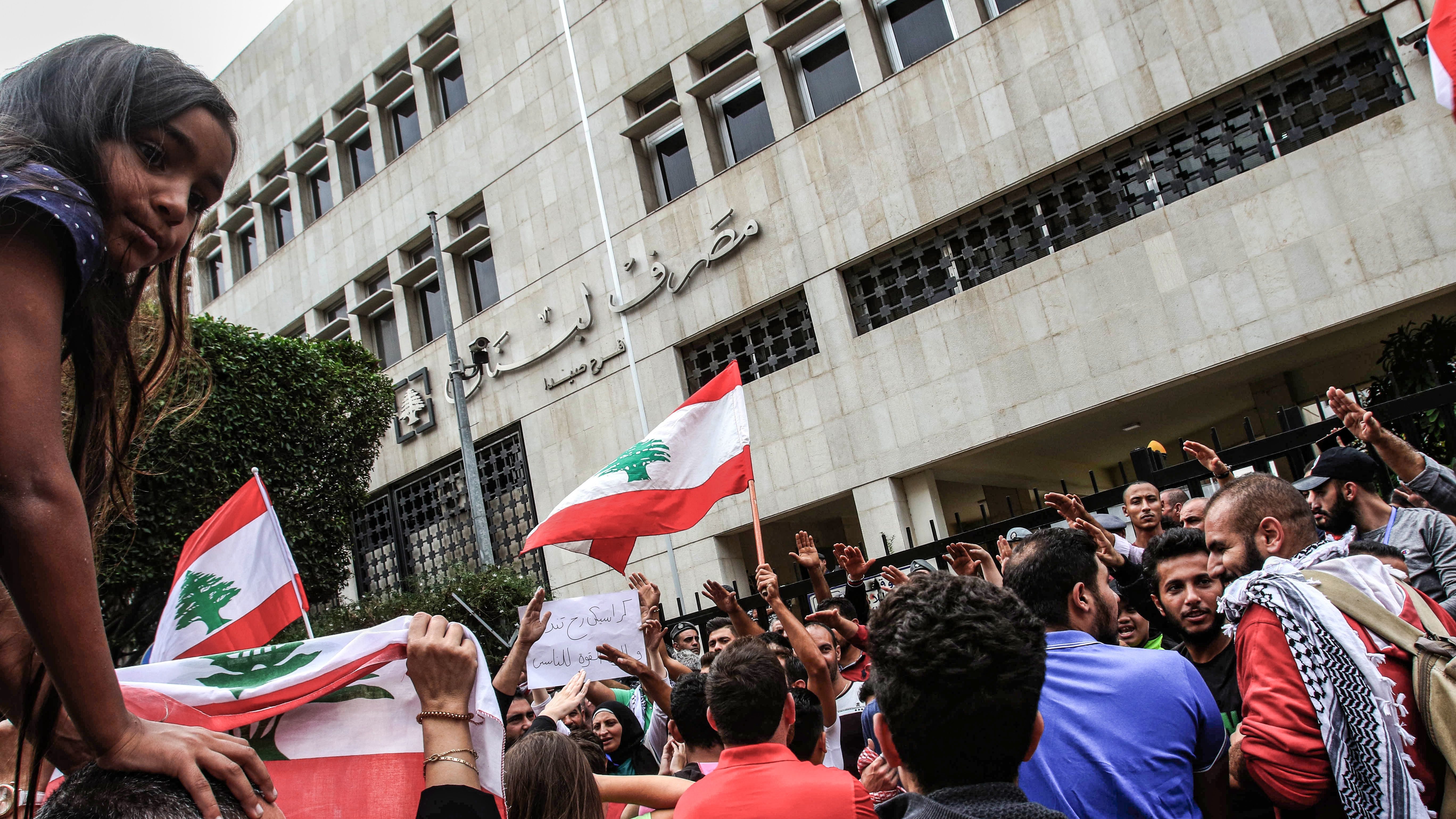 Protests Worsen Lebanon’s Economic Crisis