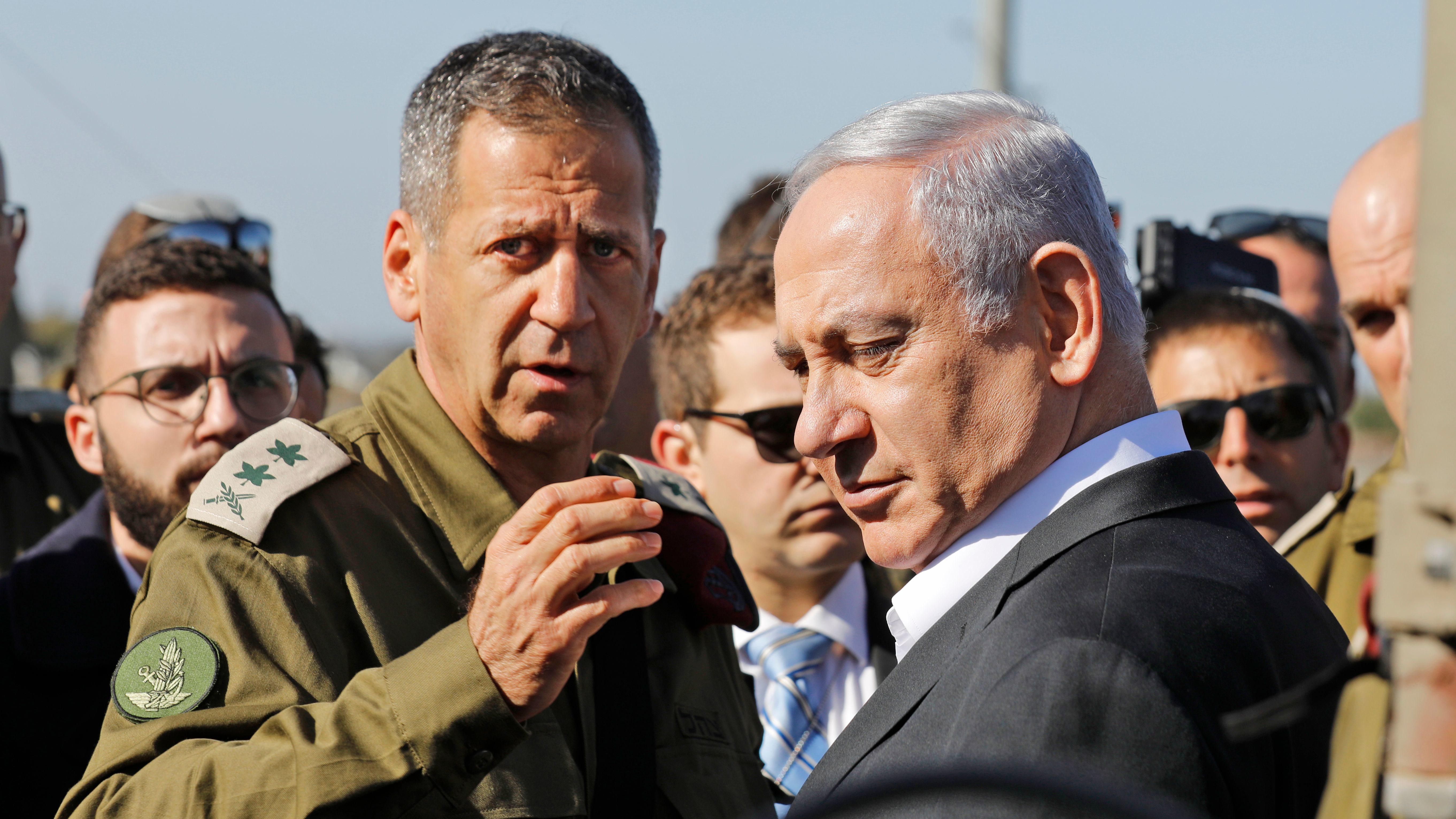Plain Talk by Israel’s Top Soldier Seen as Filling Political Vacuum