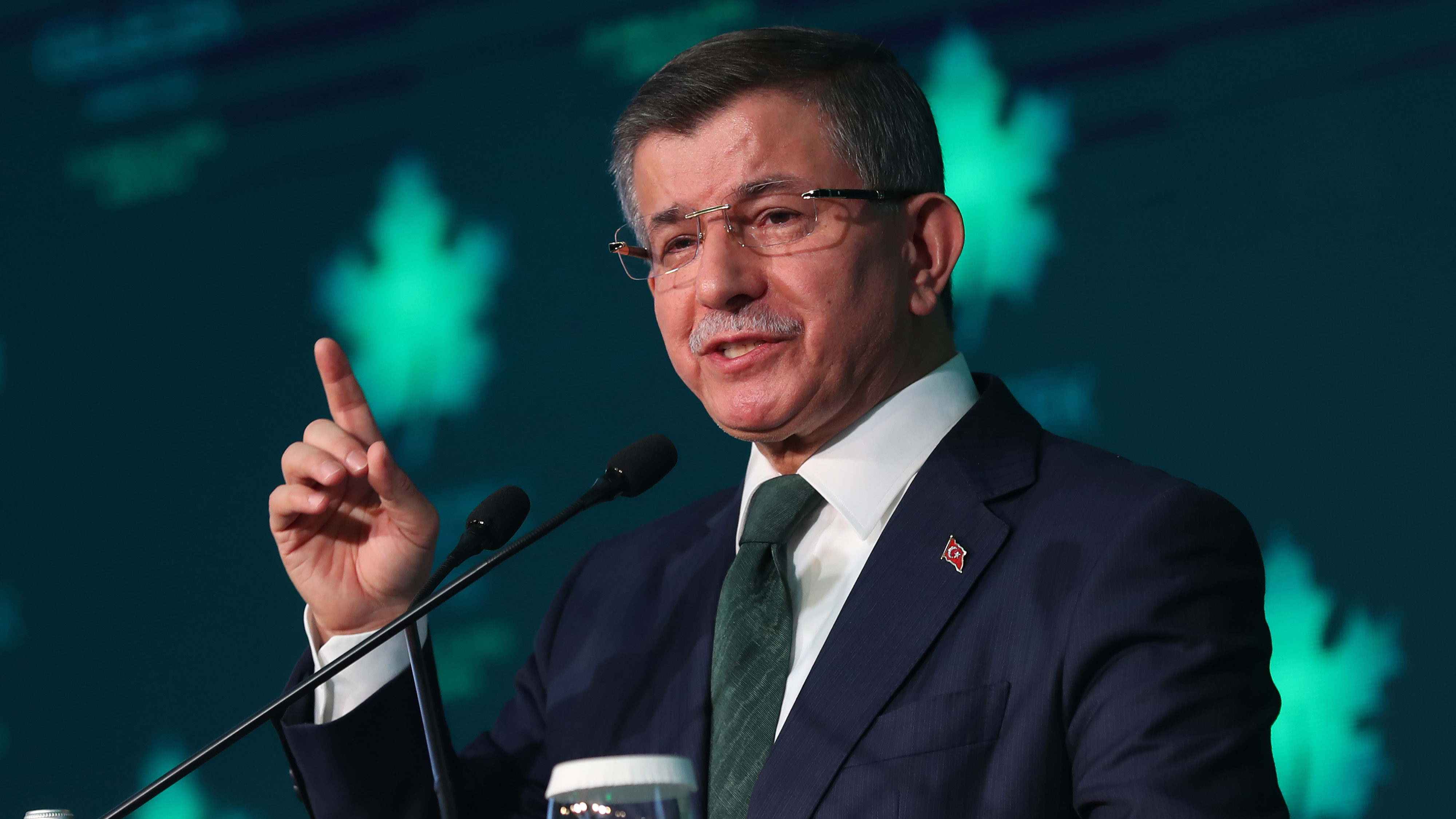 Former Turkish PM Announces New Party to Challenge Erdoğan