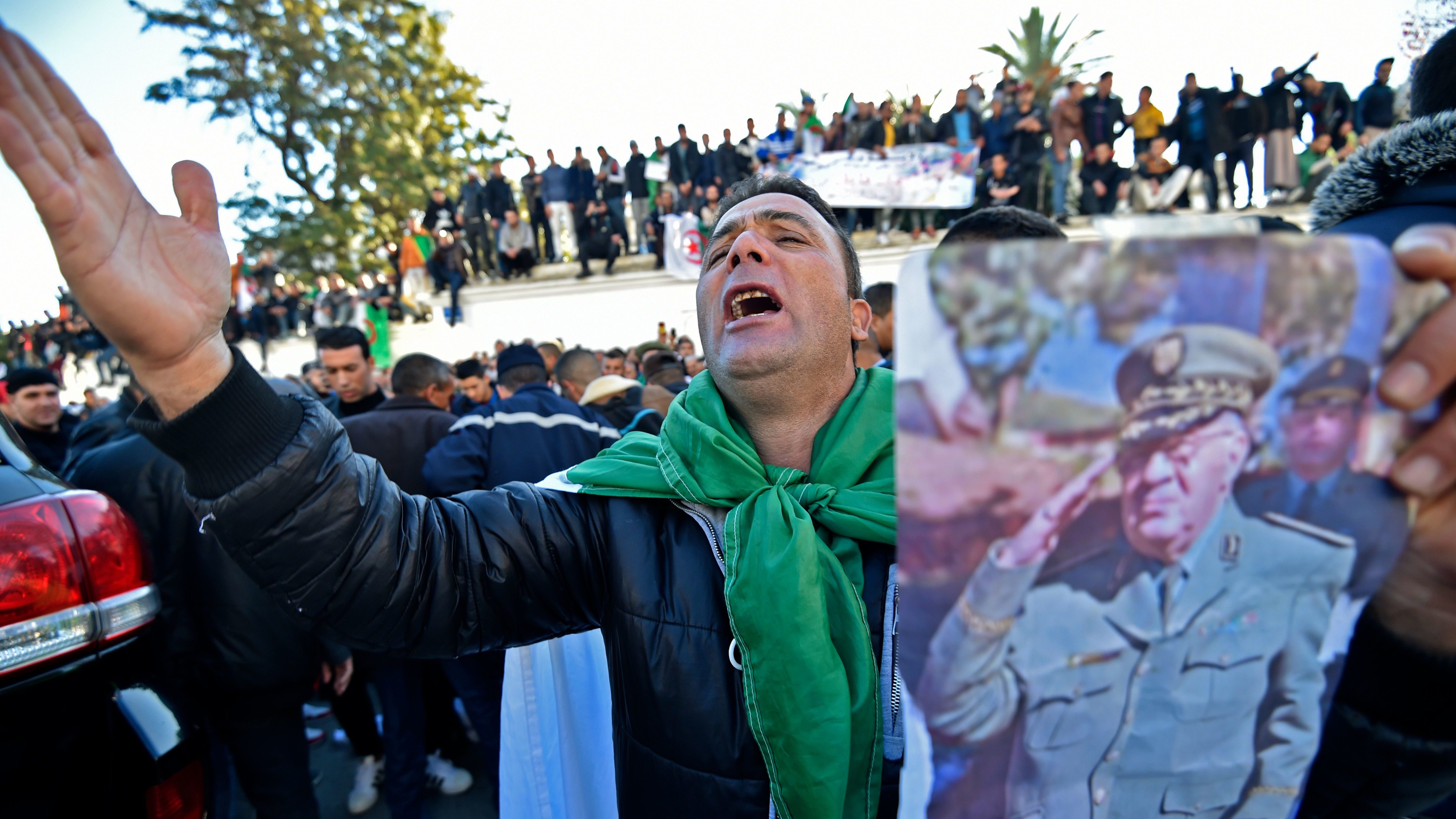 Thousands Turn Out to Honor Algeria’s Dead Military Leader