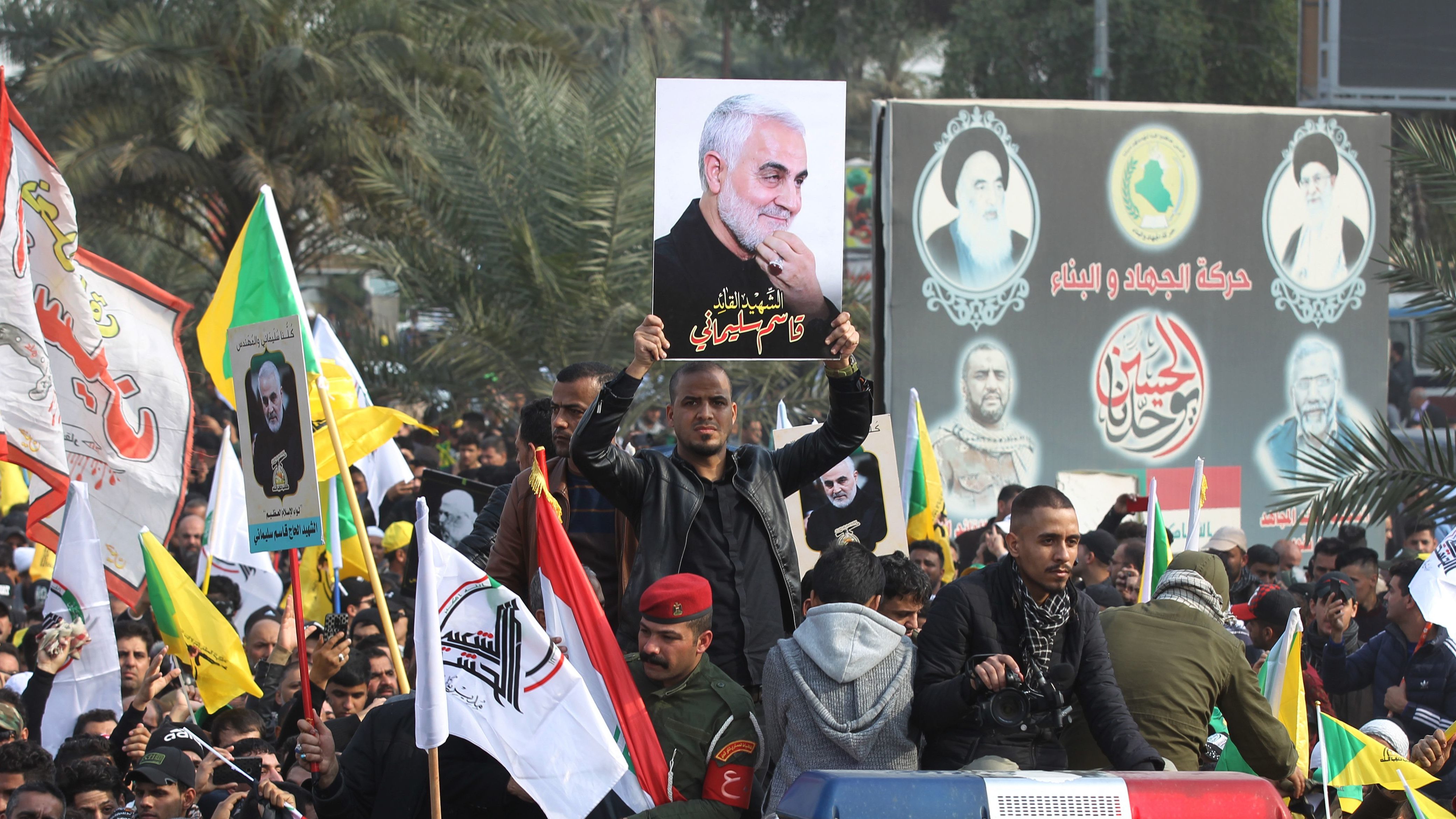 Throngs in Baghdad Mourn Assassinated Commanders