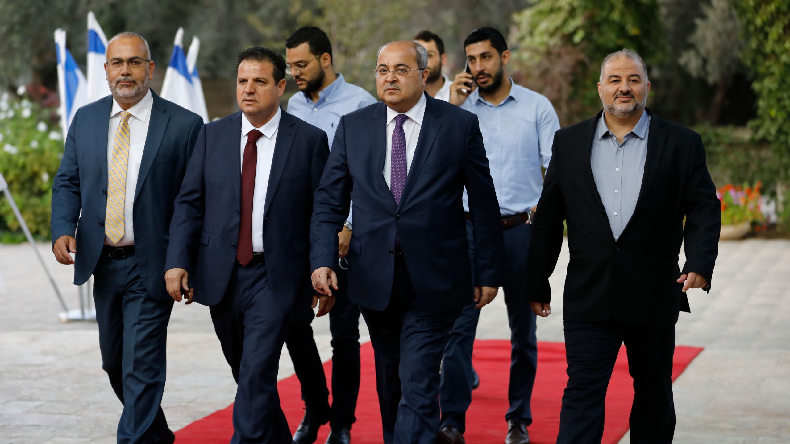 Survey Finds Majority of Left-Wing Israelis Want Arab Joint List in Government