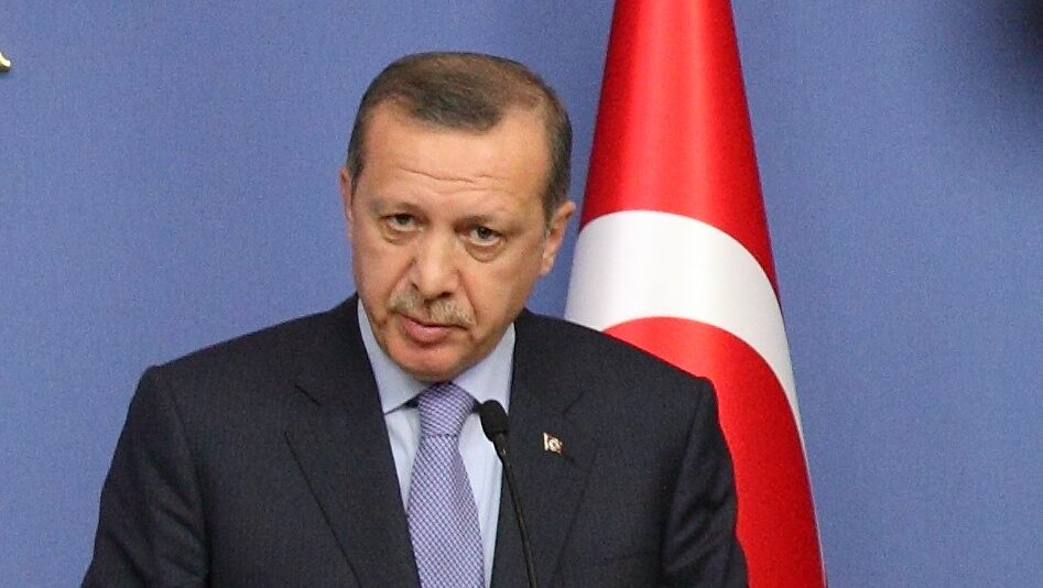 Erdogan, Eager to End Enmities, Exchanges Expressions of Encouragement, Empathy