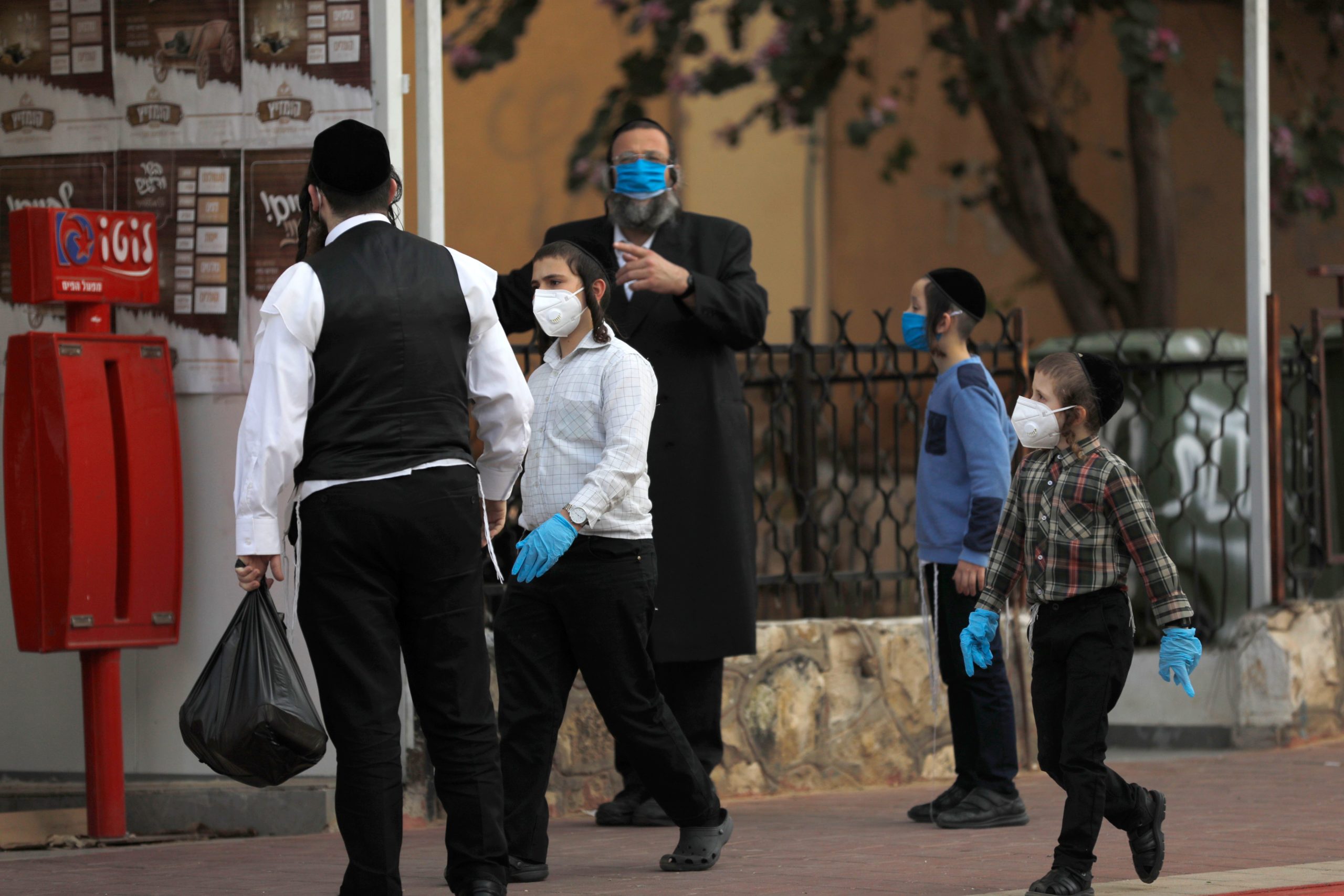 Israel Eases Coronavirus Restrictions amid Growing Anger