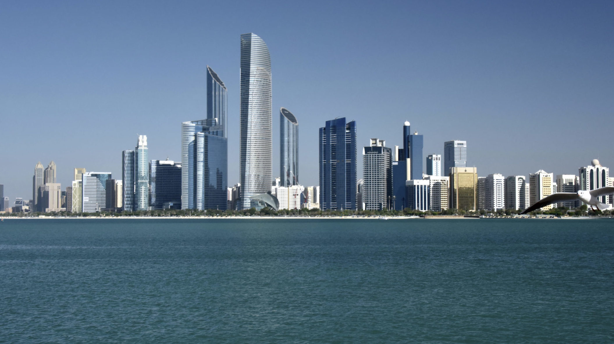 Abu Dhabi Instructs Hotels to Offer Kosher Food