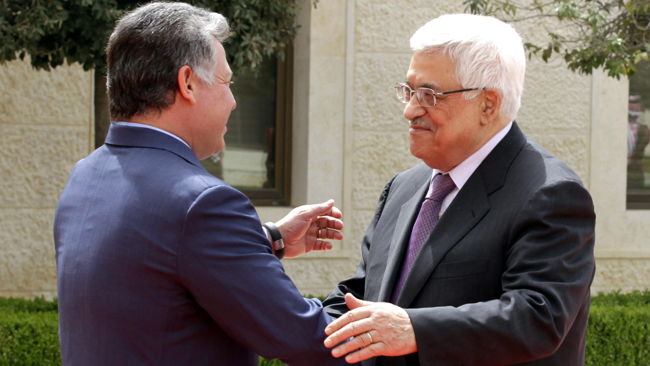 Abbas, Abdullah Meet in Amman
