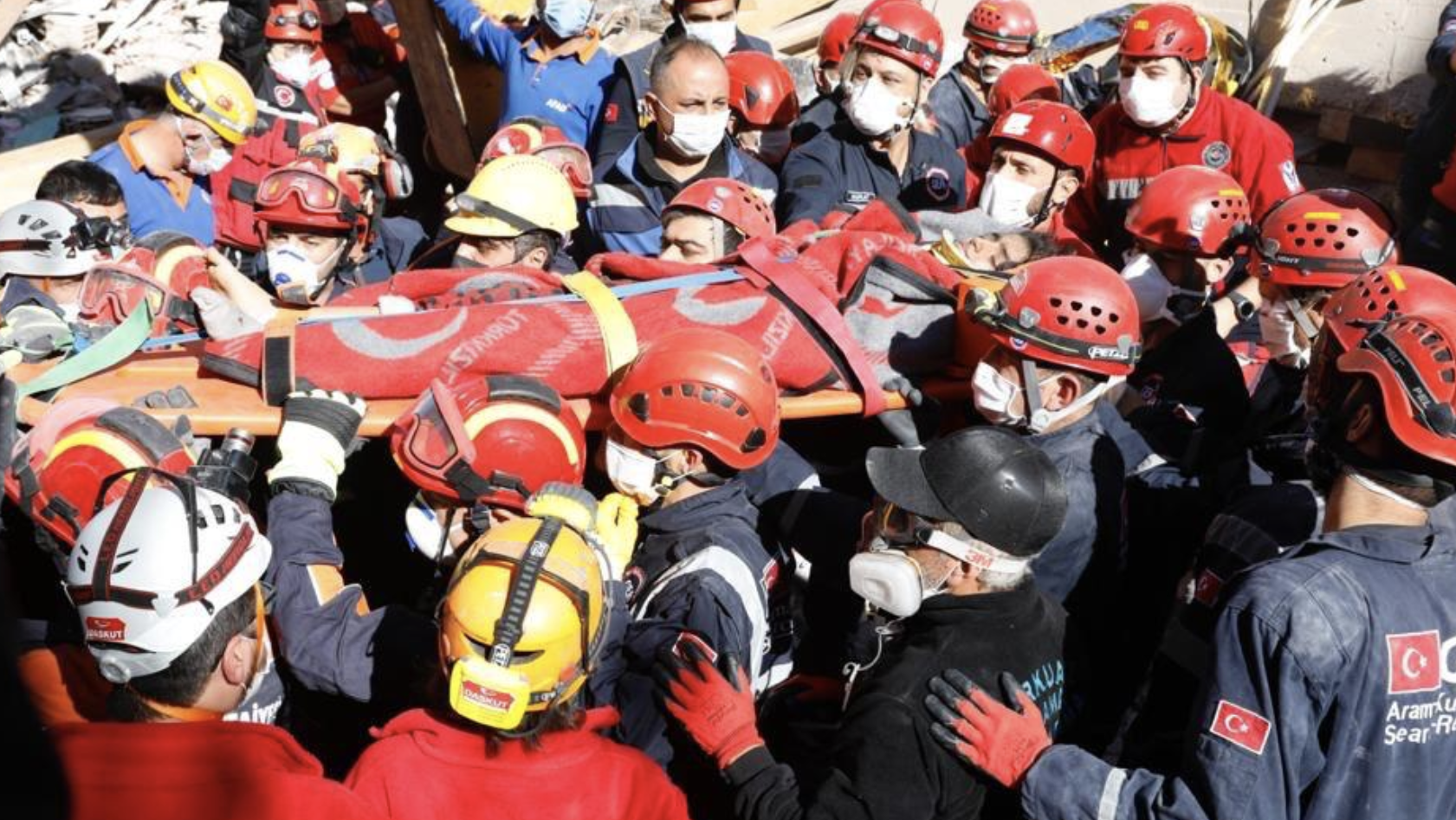 Thousands Homeless as Search Continues for Turkish Quake Survivors