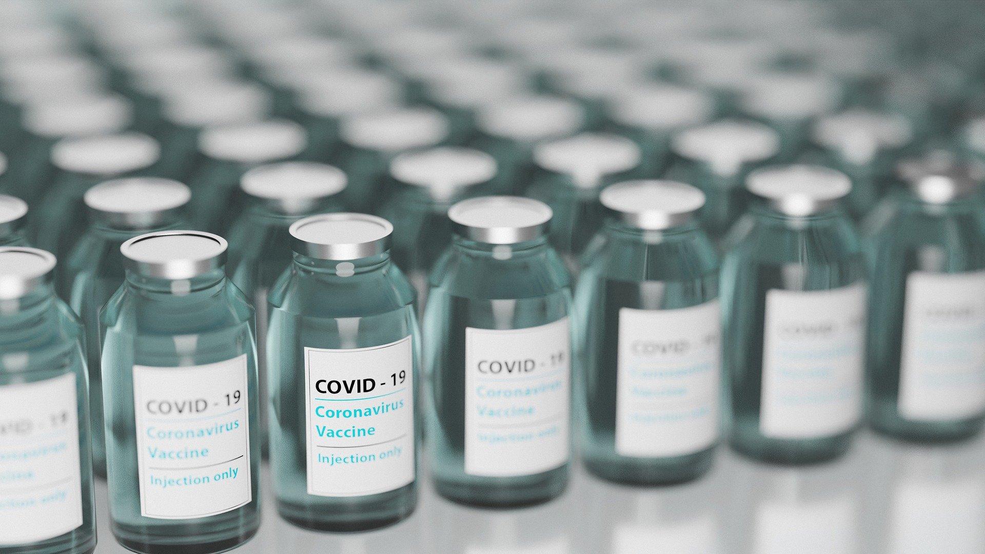 20,000 Doses of COVID-19 Vaccine Sent to Gaza from UAE