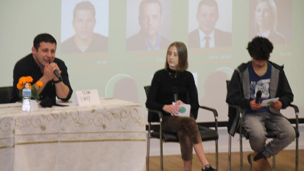 Greta’s Teenage Disciples Host Israel’s First-Ever Candidates’ Environment Debate