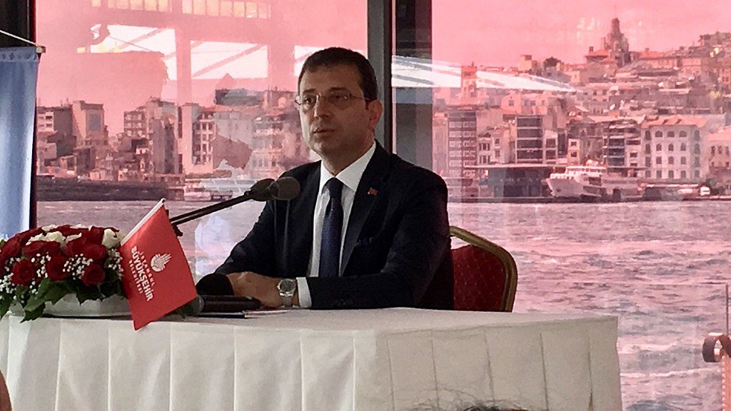 Istanbul Mayor Who Opposes Erdogan Convicted of Insulting Public Officials
