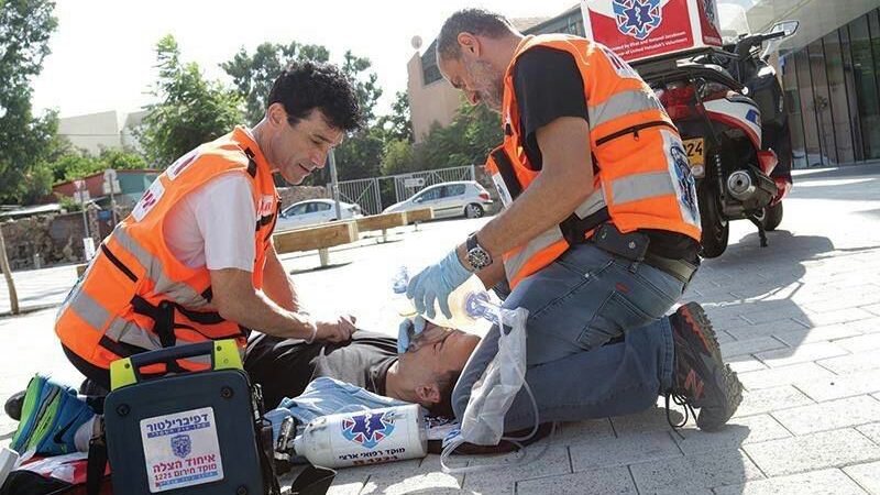 Amid Civil Unrest, Israeli Medical Emergency Service Emerges as Beacon of Coexistence