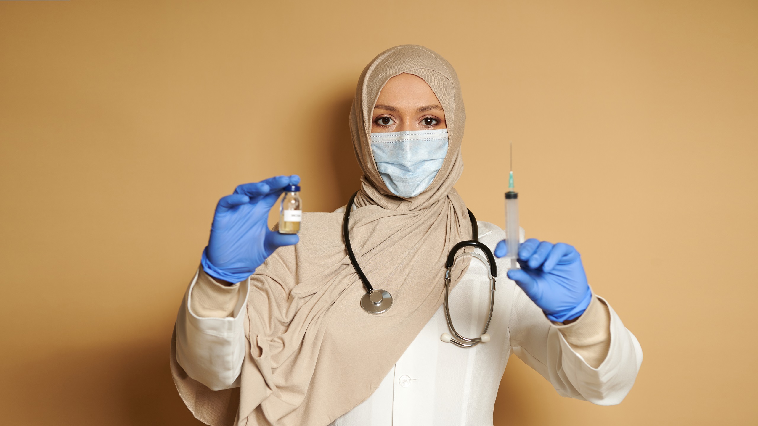 Saudi Arabia Says All Workers Must Be Vaccinated Against COVID-19