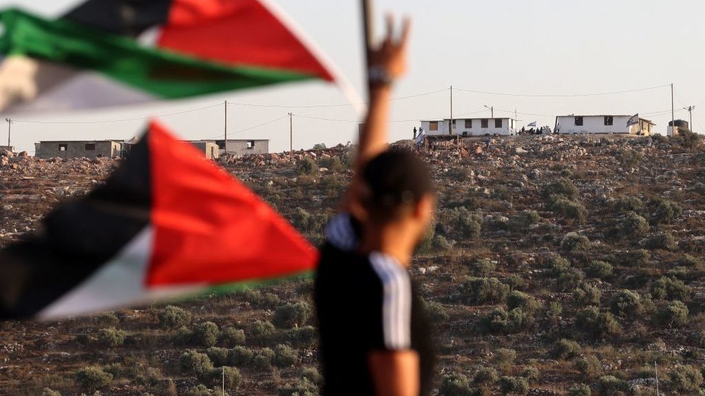 Palestinian Teen Shot by Israeli Soldiers Dies
