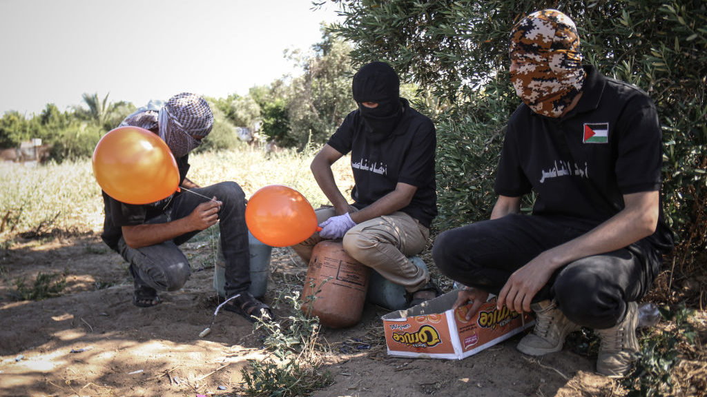 Israeli Airstrikes Hit Hamas Targets in Gaza Over Fire Balloons