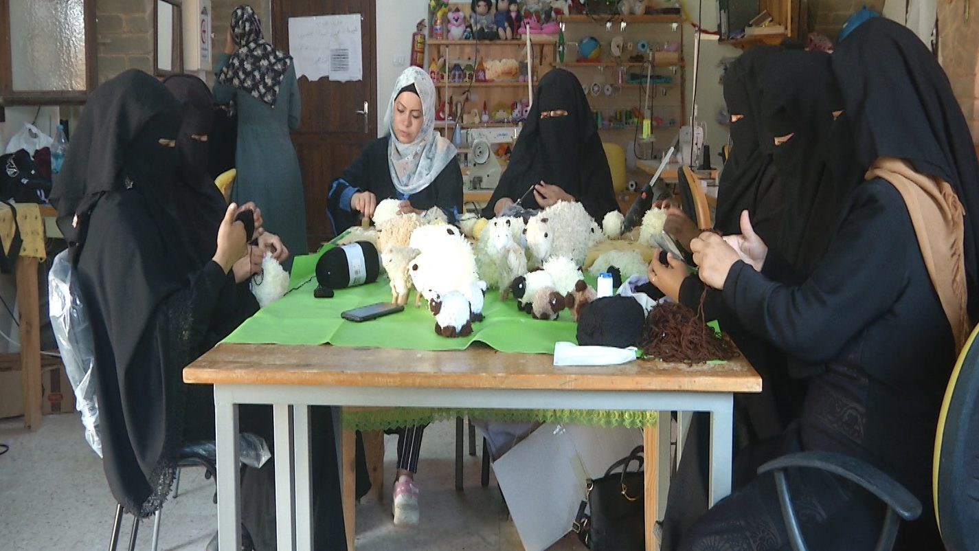 Female Toymakers in Gaza Struggle To Make It a Good Eid al-Adha Season