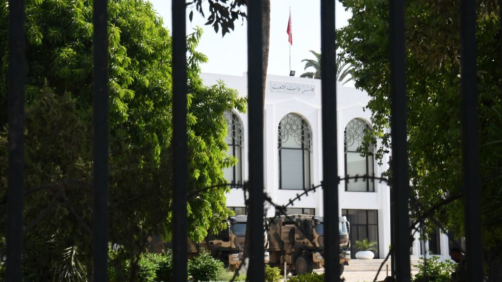 Tunisian President Extends Suspension of Parliament Indefinitely