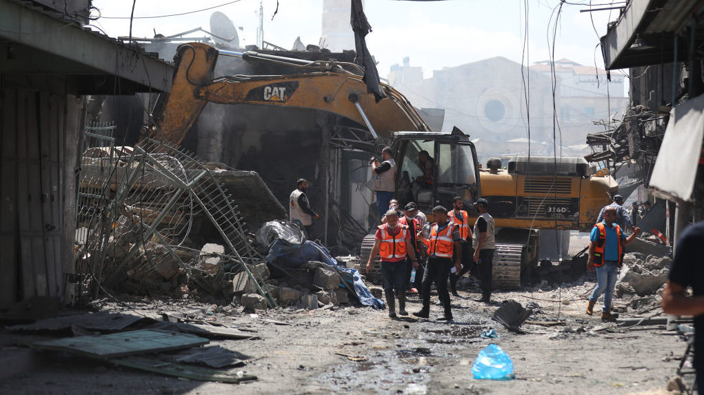 Explosion in Gaza Market Kills 1, Injures 10