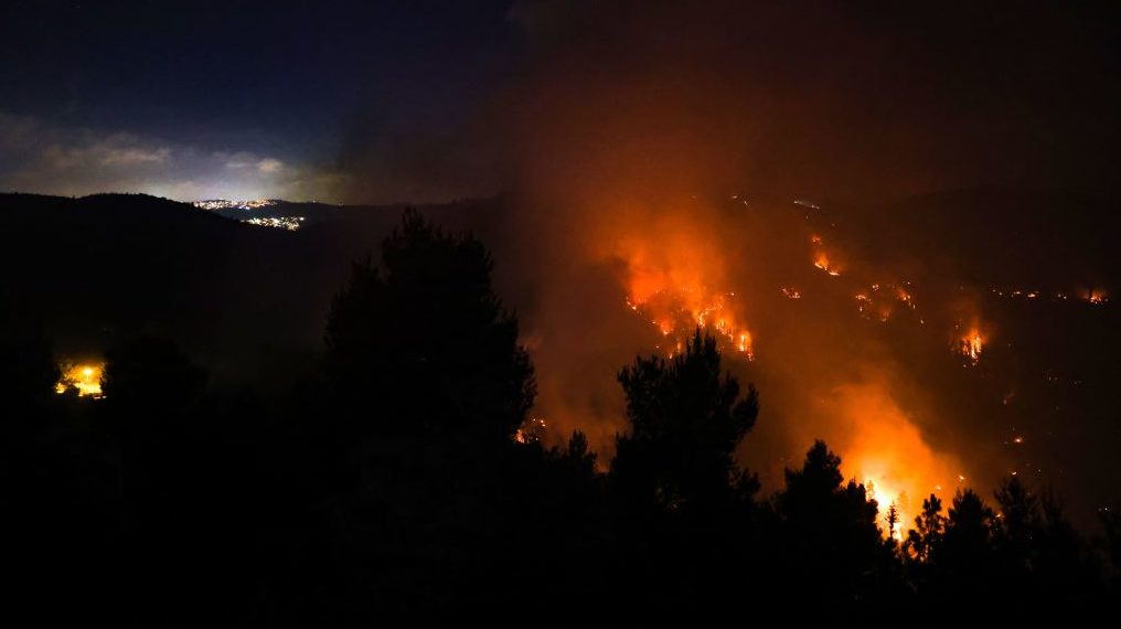 Firefighters Continue to Battle Massive Wildfire Outside of Jerusalem