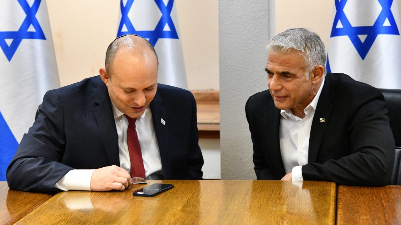 Bennett, Lapid To Attend Zoom Speech to Israeli Lawmakers by Ukrainian President Zelenskyy